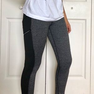 Barely worn leggings!!